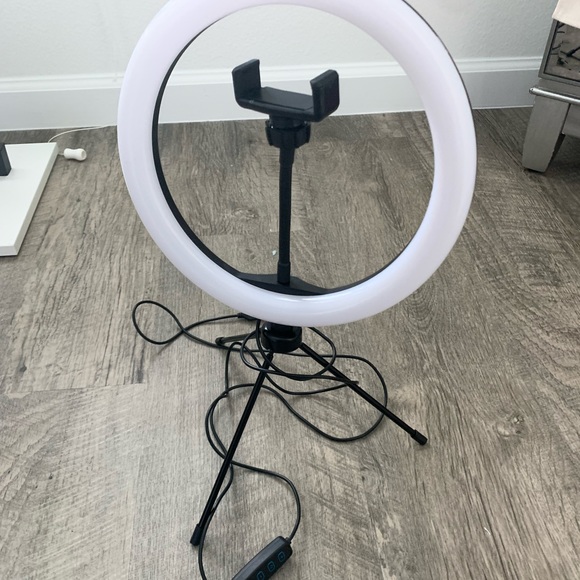 Ring Light with 50" Extendable Stand 10" Dimmable LED Selfie 6000K Camera Circle - Picture 9 of 10